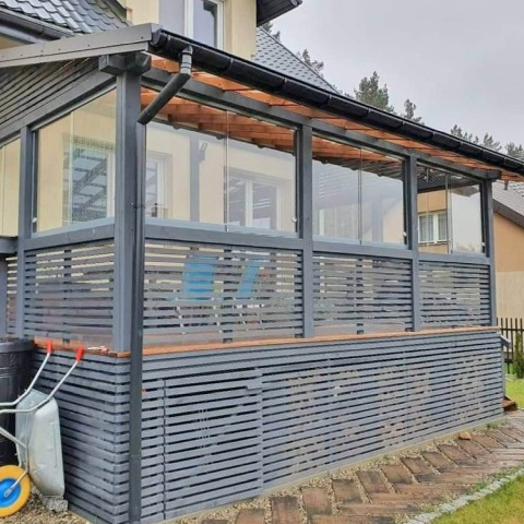 Bezrámové rámové balkónové systémy, výrobca Poľsko