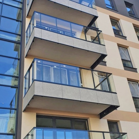 Bezrámové rámové balkónové systémy, výrobca Poľsko