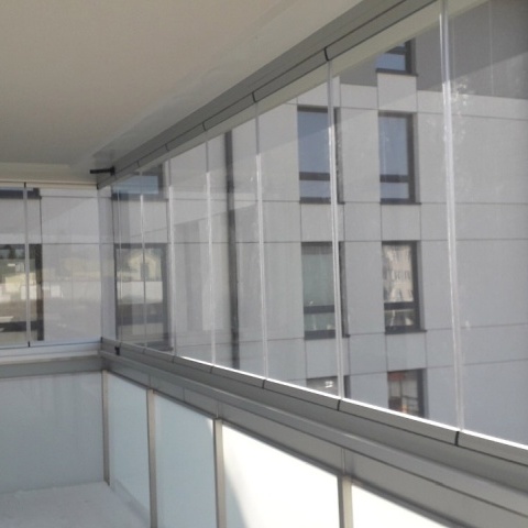 Bezrámové rámové balkónové systémy, výrobca Poľsko