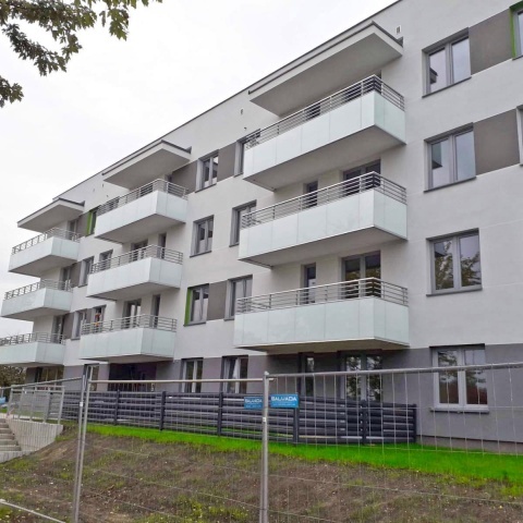 Bezrámové rámové balkónové systémy, výrobca Poľsko